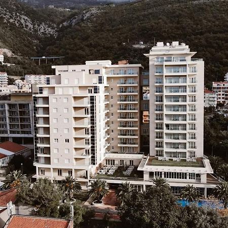 Hotel Ami Budva Petrovazzo Esterno foto