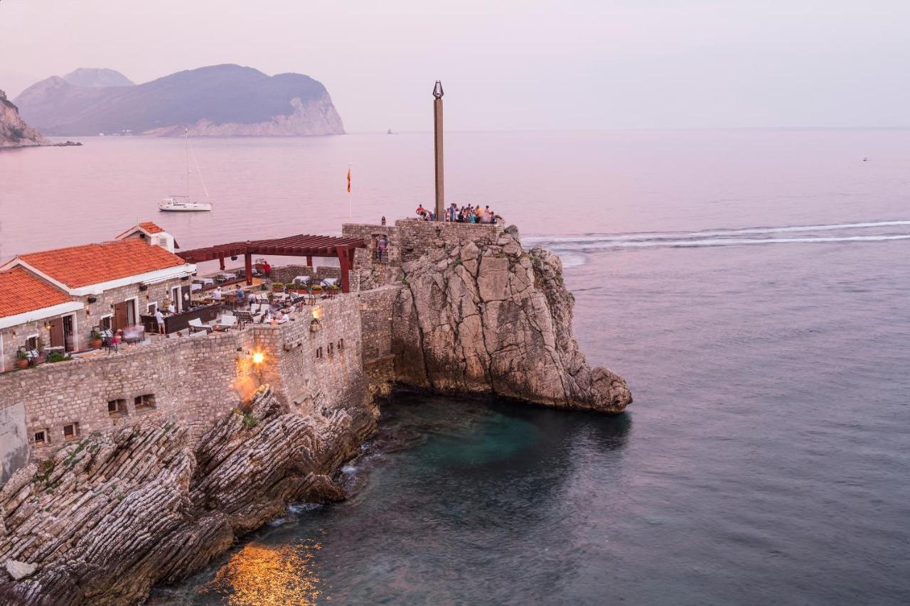 Hotel Ami Budva Petrovazzo Esterno foto