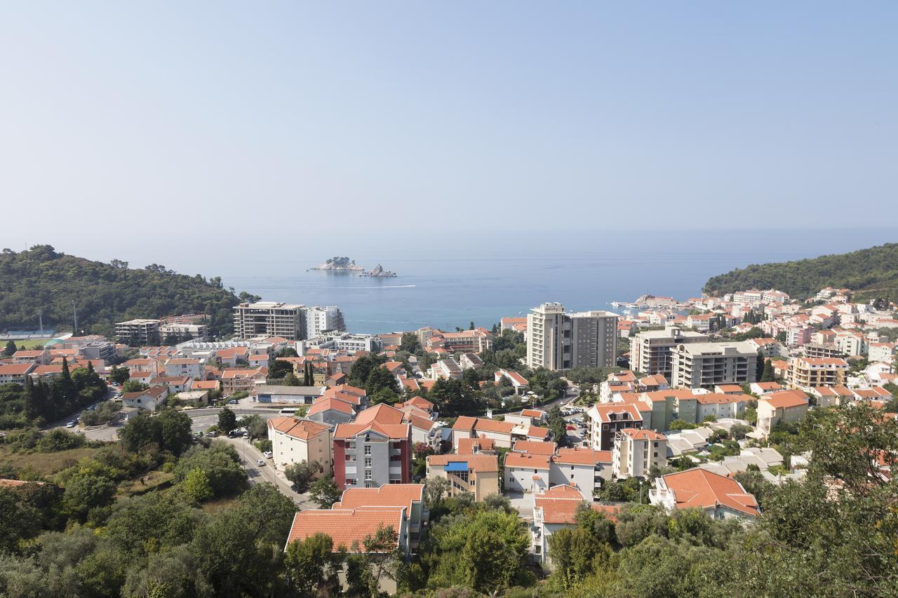 Hotel Ami Budva Petrovazzo Esterno foto